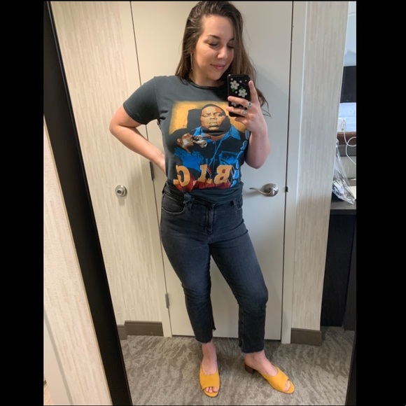 Meet your Posher, Taylor - Picture 10 of 14